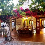 招待所 巴克斯酒店 4*