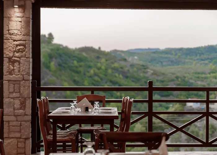 招待所 巴克斯酒店 4*