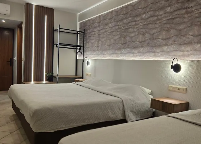 βάκχος Πανσιόν 4*